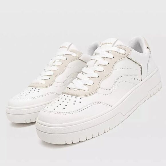 Stradivarius Retro Trainers With Beige Contrast in White Sneakers Size 36 - Picture 1 of 13